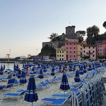 Comodo Al Mare Lerici Eksteriør bilde